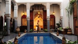 Seasonal outdoor pool