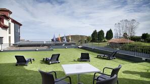 In-room safe, desk, free WiFi, wheelchair access