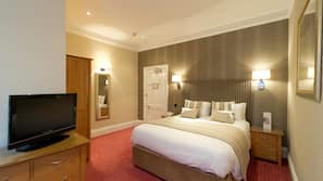 In-room safe, desk, iron/ironing board, free cots/infant beds