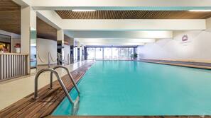 Piscine couverte