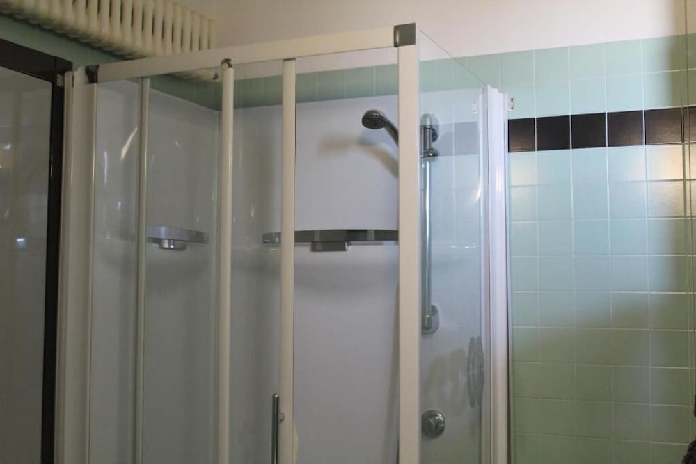 Photo - Grand Meeting Hotel