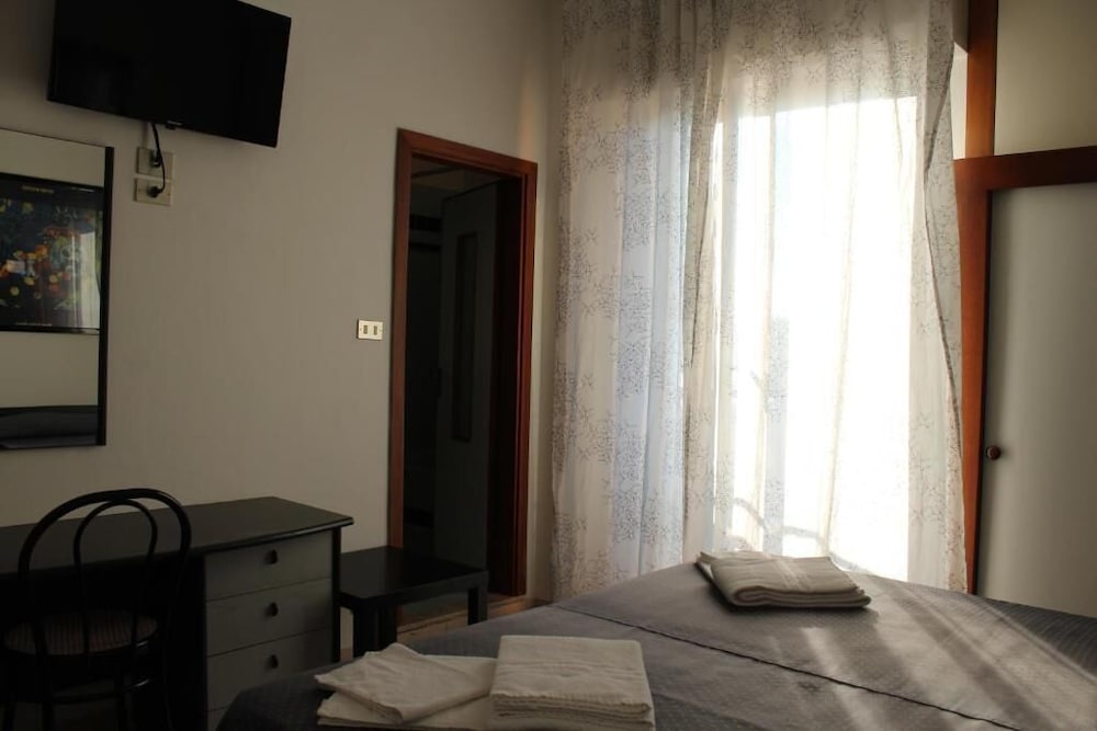 Photo - Grand Meeting Hotel