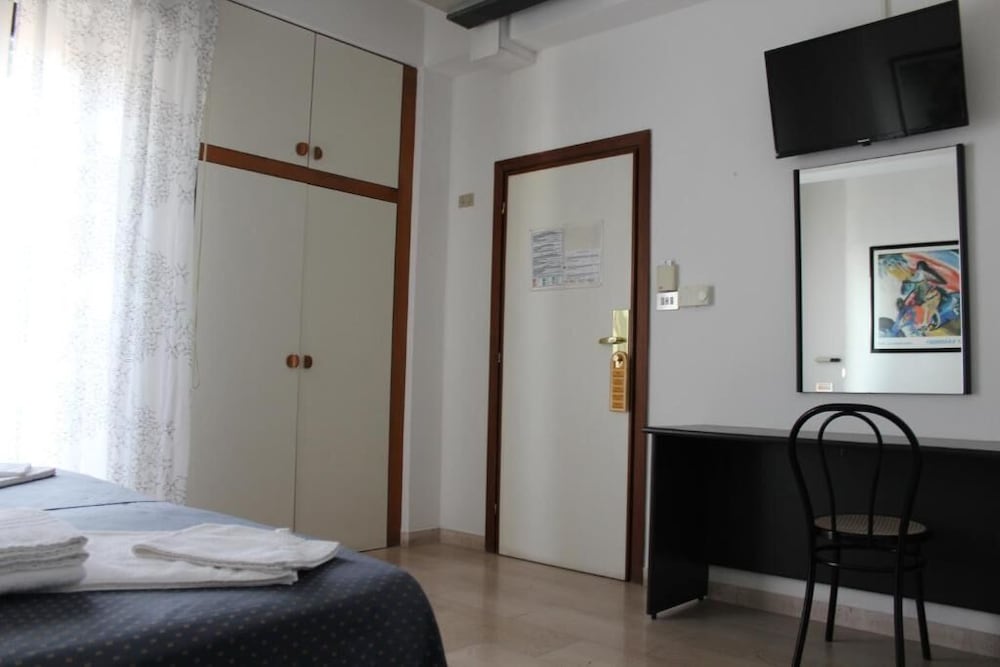 Photo - Grand Meeting Hotel