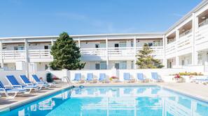 Indoor pool, seasonal outdoor pool