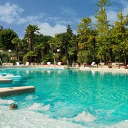 Cheap 5 Star Hotels In Villadose Find Cheap 5 Star Hotels