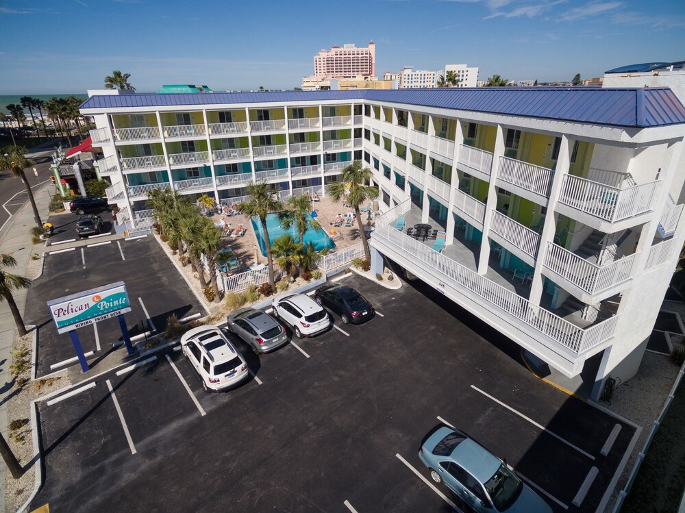 Pelican Pointe Hotel by Sunsational Beach Rentals in St. Petersburg