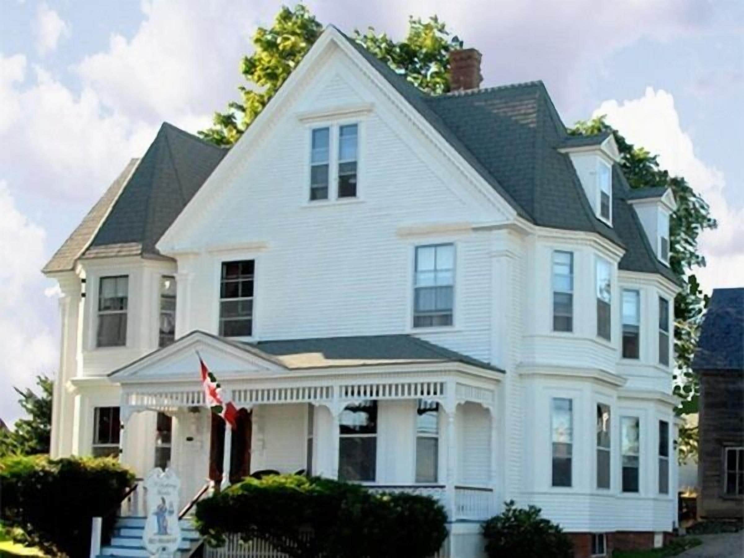 A Seafaring Maiden Bed and Breakfast in Granville Ferry, Canada