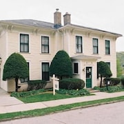 The 10 Best Hotels In Lansing Iowa For 2019 Expedia Thornton House Bed And Breakfast