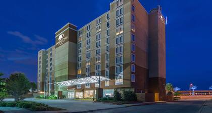 DoubleTree by Hilton Hotel Biloxi