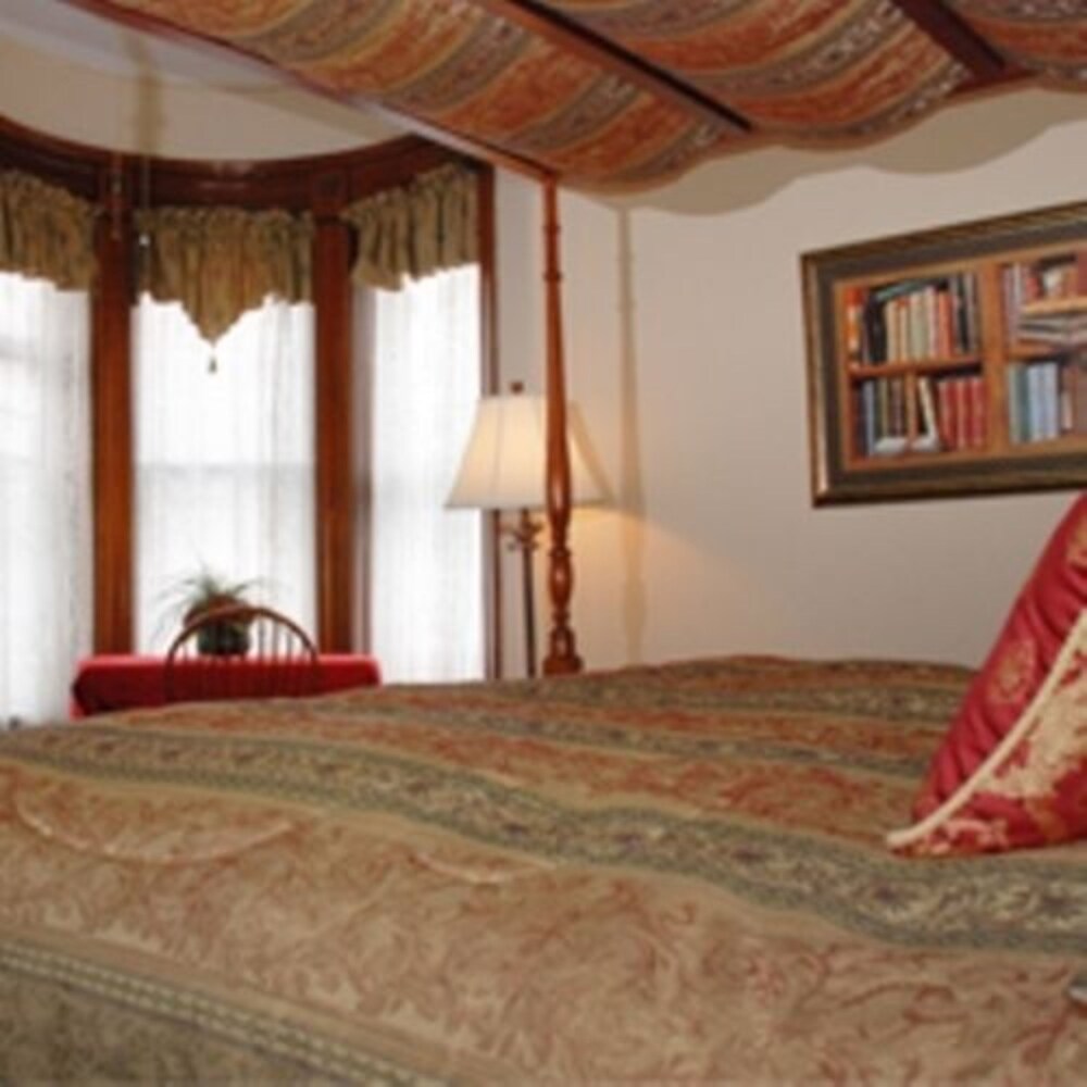 Philip W. Smith Bed & Breakfast Deals & Reviews (Richmond, USA) Wotif