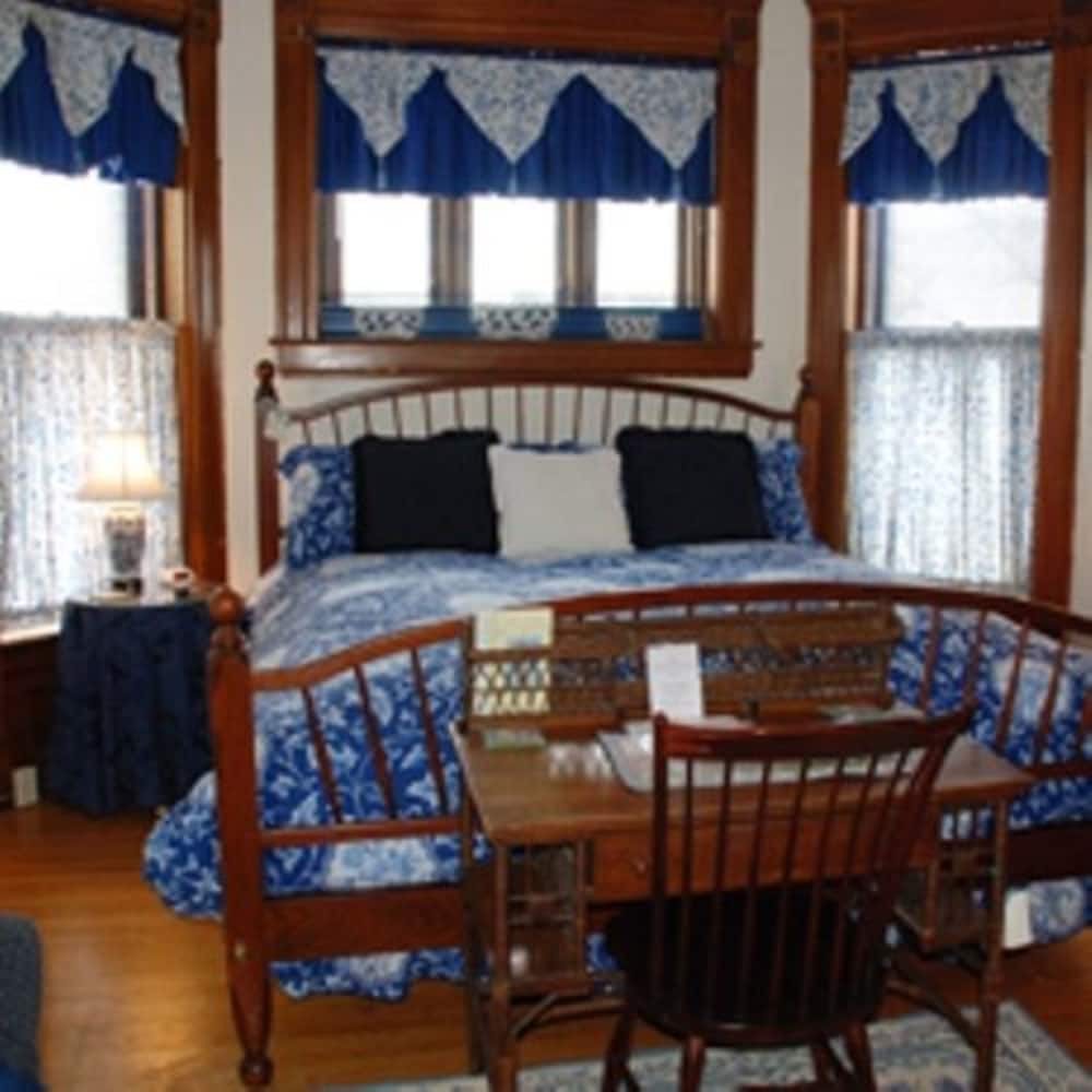Philip W. Smith Bed & Breakfast Deals & Reviews (Richmond, USA) Wotif