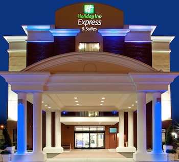 Holiday Inn Express Hotel & Suites Norfolk Airport