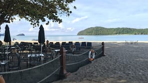 Private beach, sun loungers, water skiing, kayaking