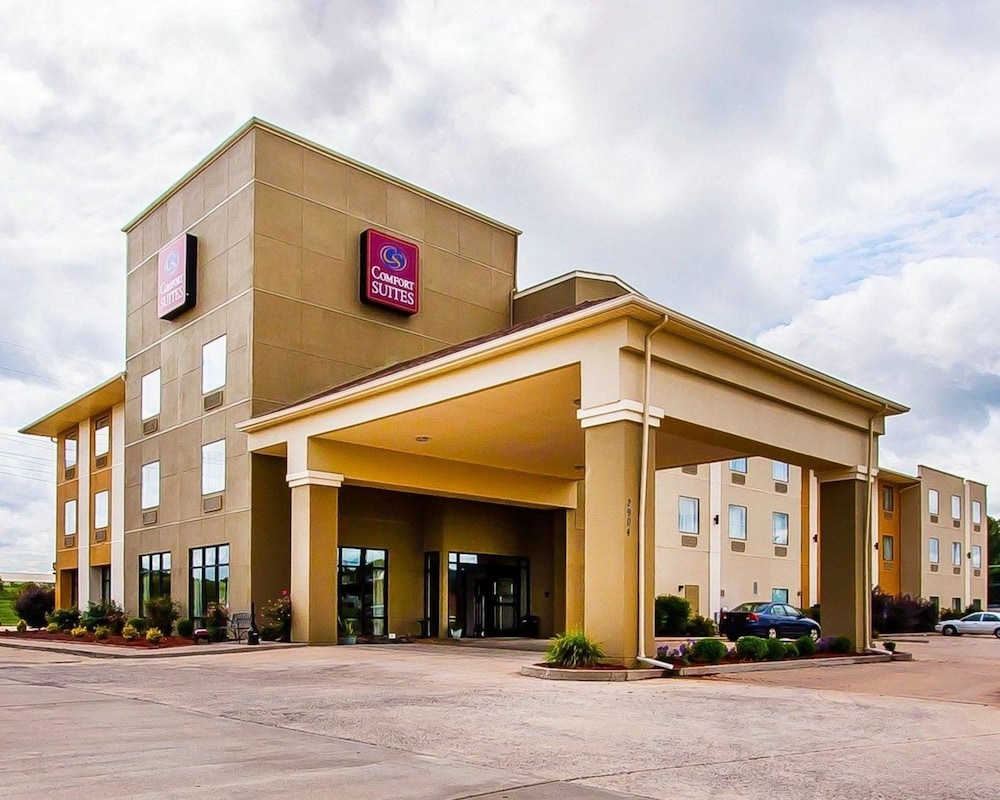 Comfort Suites Jackson - Cape Girardeau in Jackson, United States