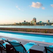 Long Beach Hotels from $90 - Hotel Deals | Travelocity