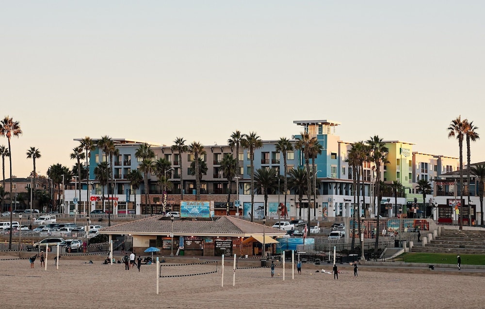 Kimpton Shorebreak Huntington Beach Resort, an IHG Hotel in Huntington
