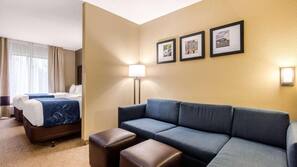 Desk, iron/ironing board, free WiFi, bed sheets