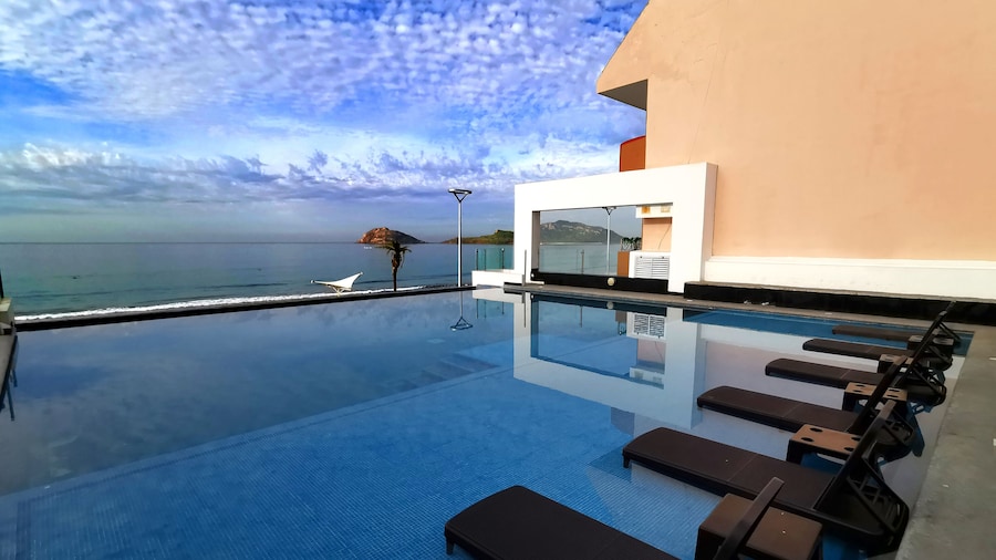 Coral Island Hotel