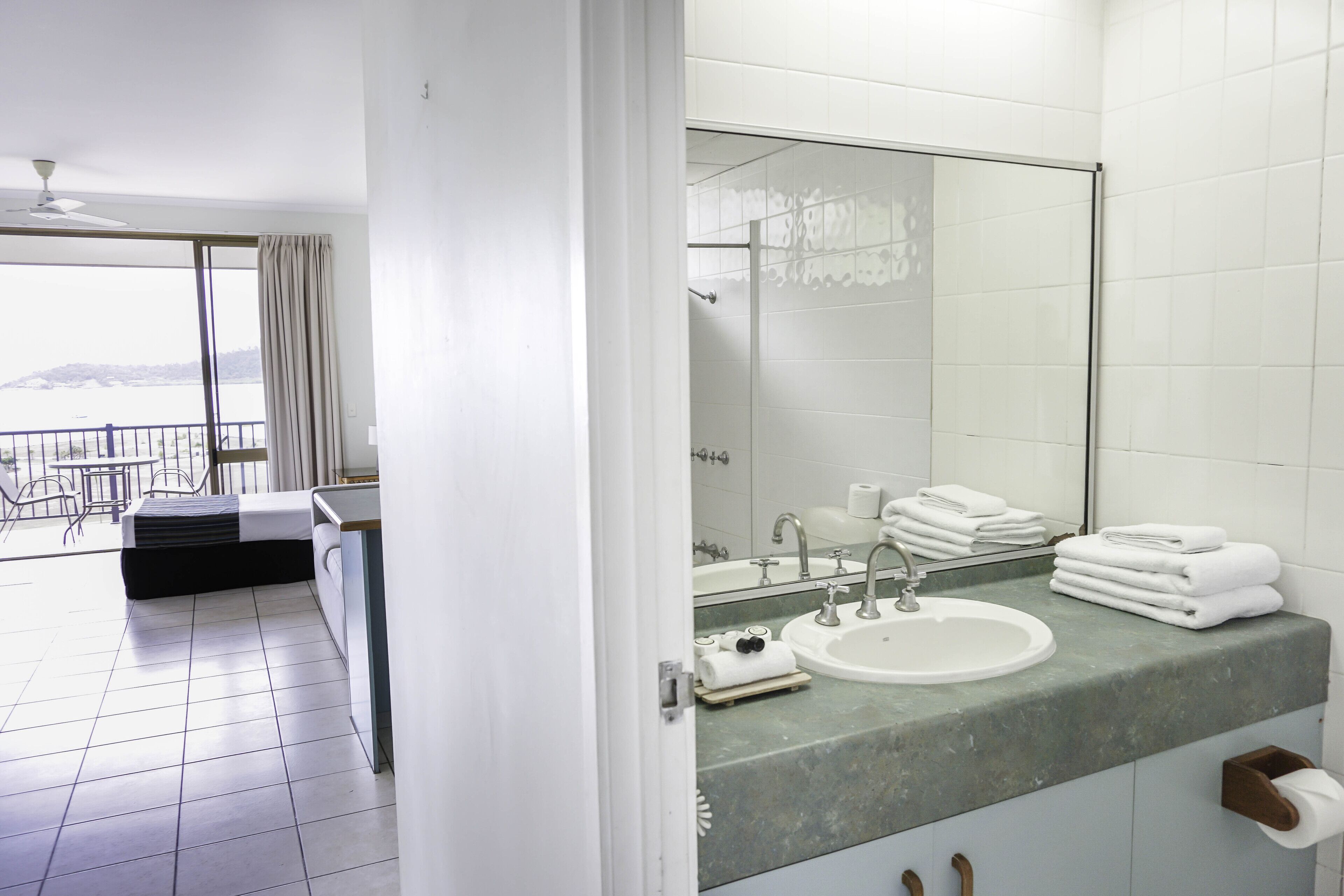 Whitsunday Terraces Hotel Airlie Beach