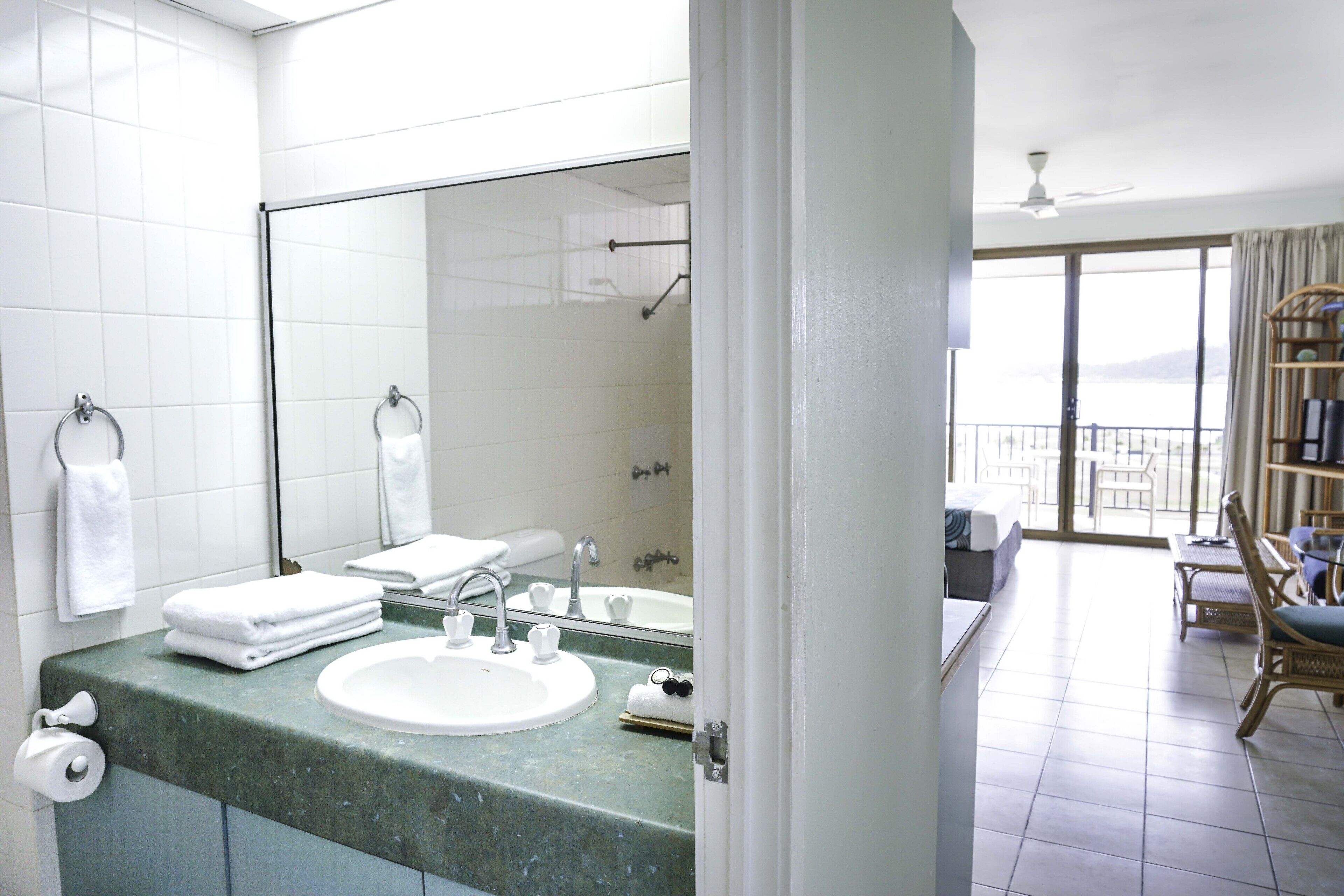 Whitsunday Terraces Hotel Airlie Beach