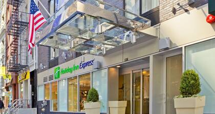 Holiday Inn Express New York City- Wall Street, an IHG Hotel
