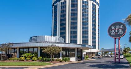 Holiday Inn New Orleans West Bank Tower, an IHG Hotel