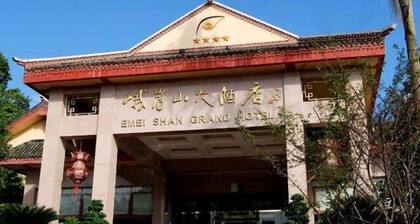 Emeishan Grand Hotel