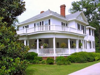 Magnolia Inn Bed and Breakfast in Rock Hill, United States