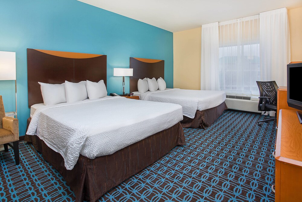 Fairfield Inn & Suites by Marriott Louisville East