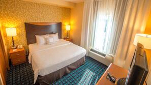 Premium bedding, in-room safe, desk, iron/ironing board