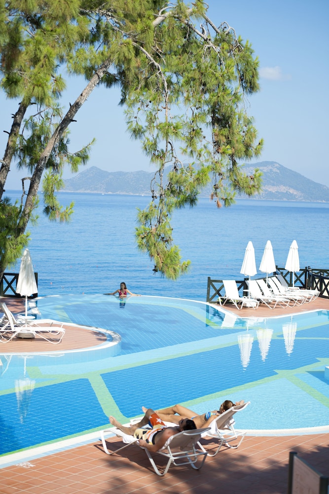 Liberty outlet hotels lykia