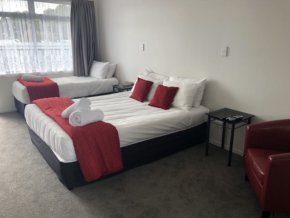 Ambassador Motor Inn Tauranga AU158 Deals & Reviews (Tauranga, NZL