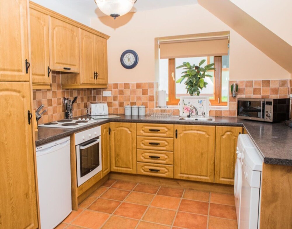 Private kitchen, East Clare Golf Village