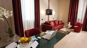 Premium bedding, minibar, in-room safe, individually furnished