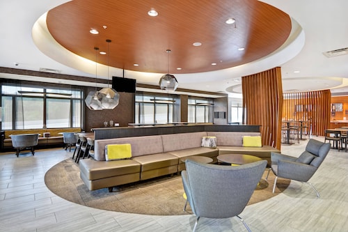 Hotels Near Cincinnati Zoo And Botanical Garden Avondale Find Cheap 79 Hotel Deals Travelocity