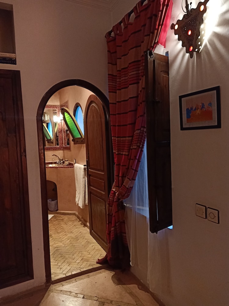 Photo - Riad Lauriers Blancs