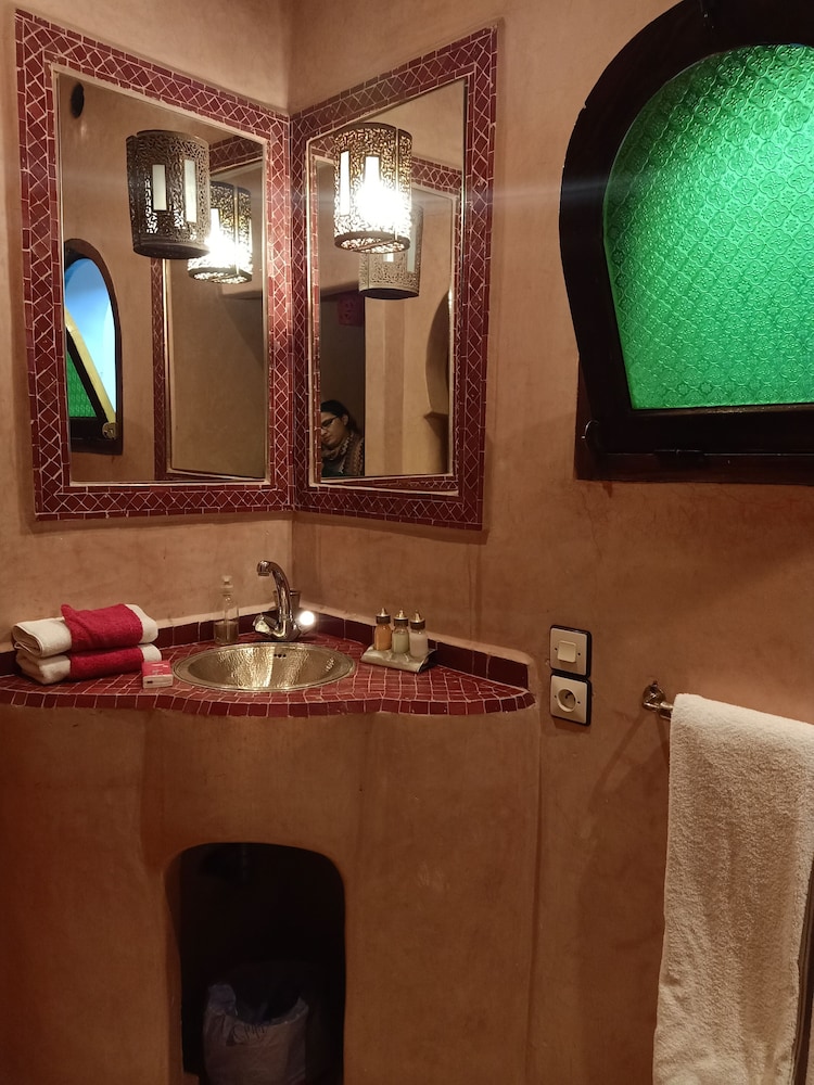 Photo - Riad Lauriers Blancs