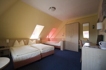 Parkhotel Rudesheim Reviews Photos Rates Ebookers Com