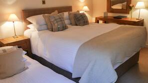 Premium bedding, rollaway beds, free WiFi