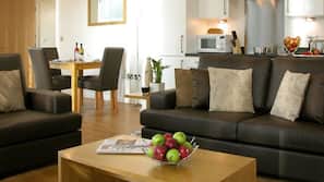 32-Zoll-Plasmafernseher mit Digitalempfang, DVD-Player