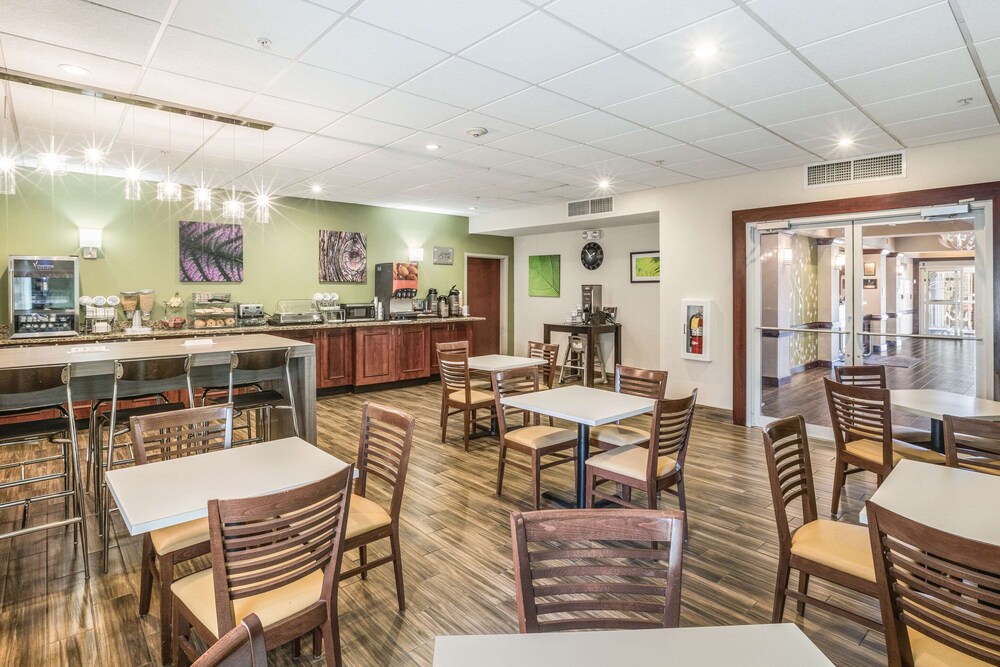 Sleep Inn And Suites