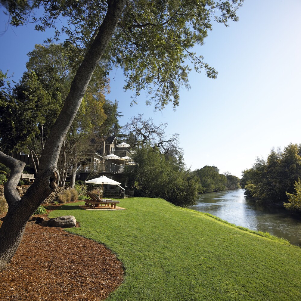 Property grounds, Milliken Creek Inn