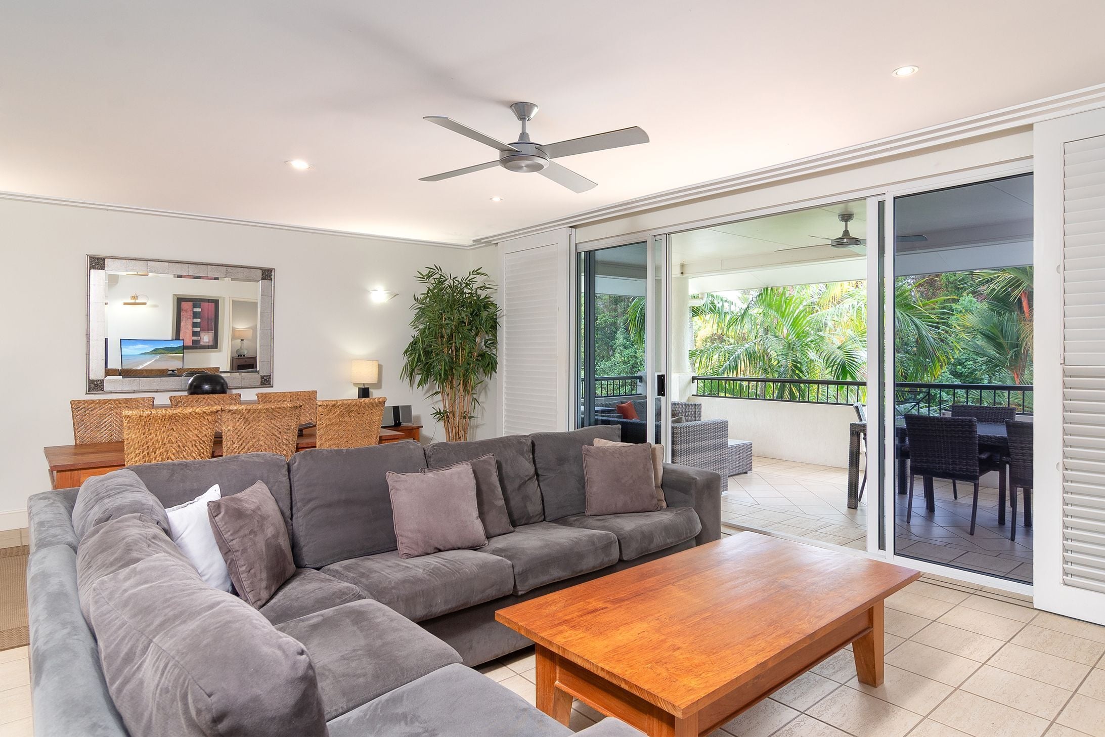 Mandalay Luxury Beachfront Apartments