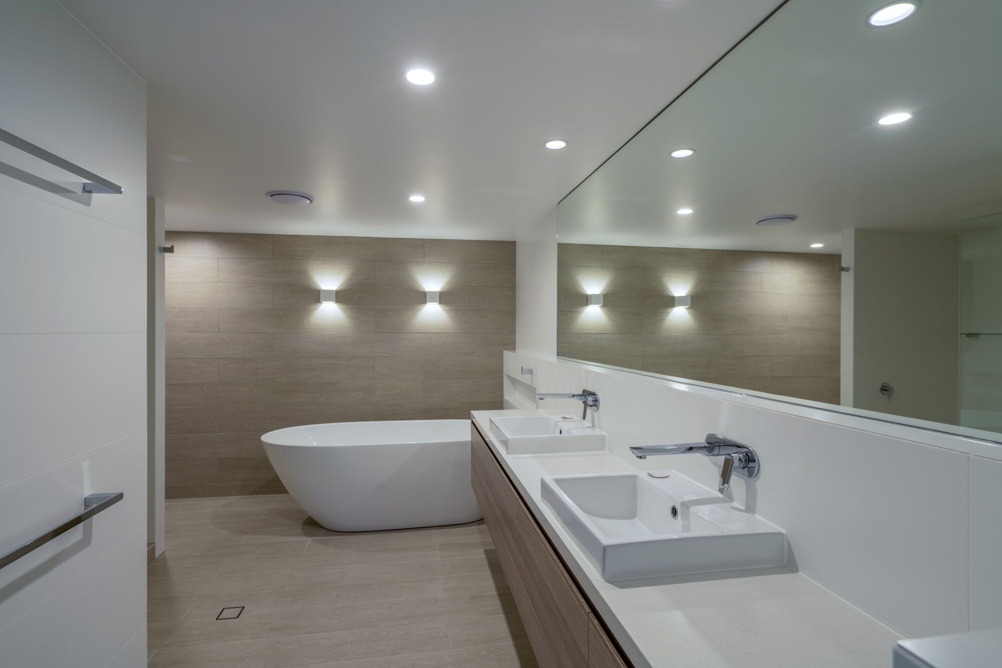 Mandalay Luxury Beachfront Apartments