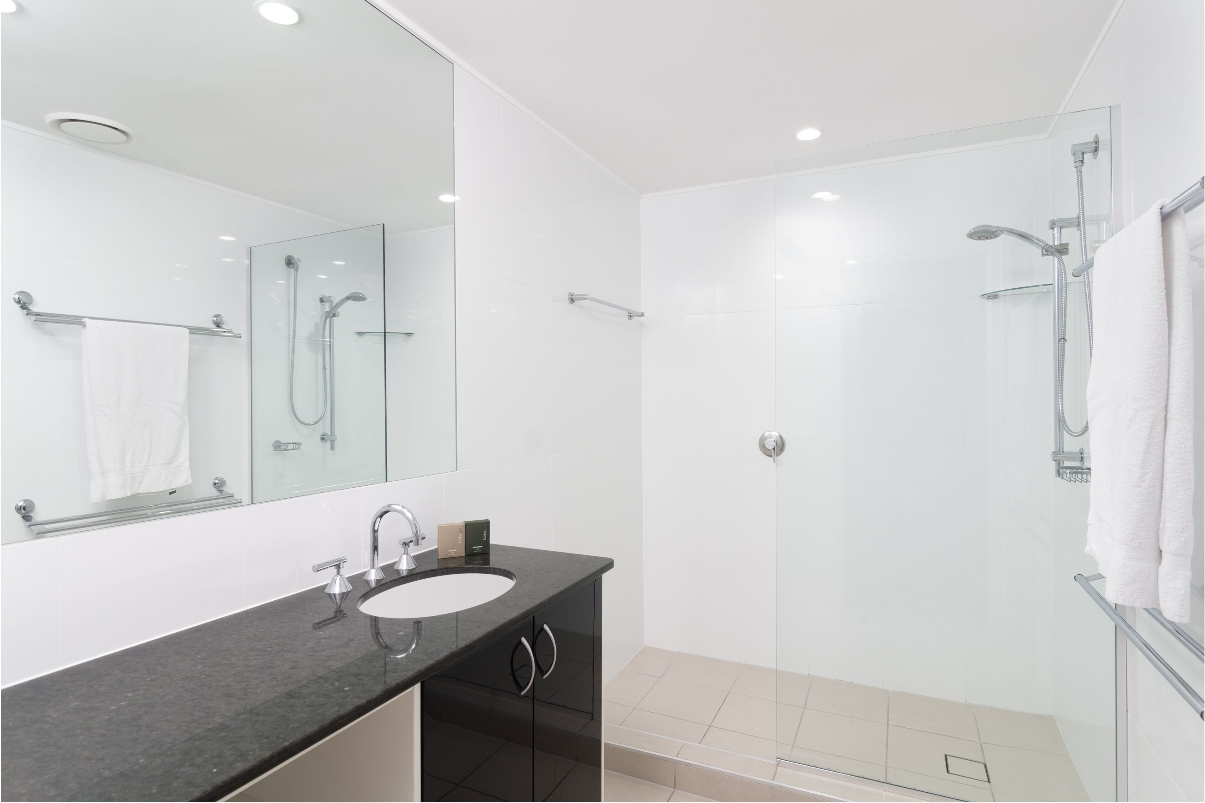 Mandalay Luxury Beachfront Apartments