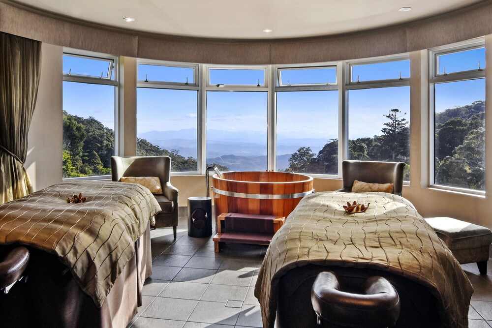 Treatment room, O'Reilly's Rainforest Retreat