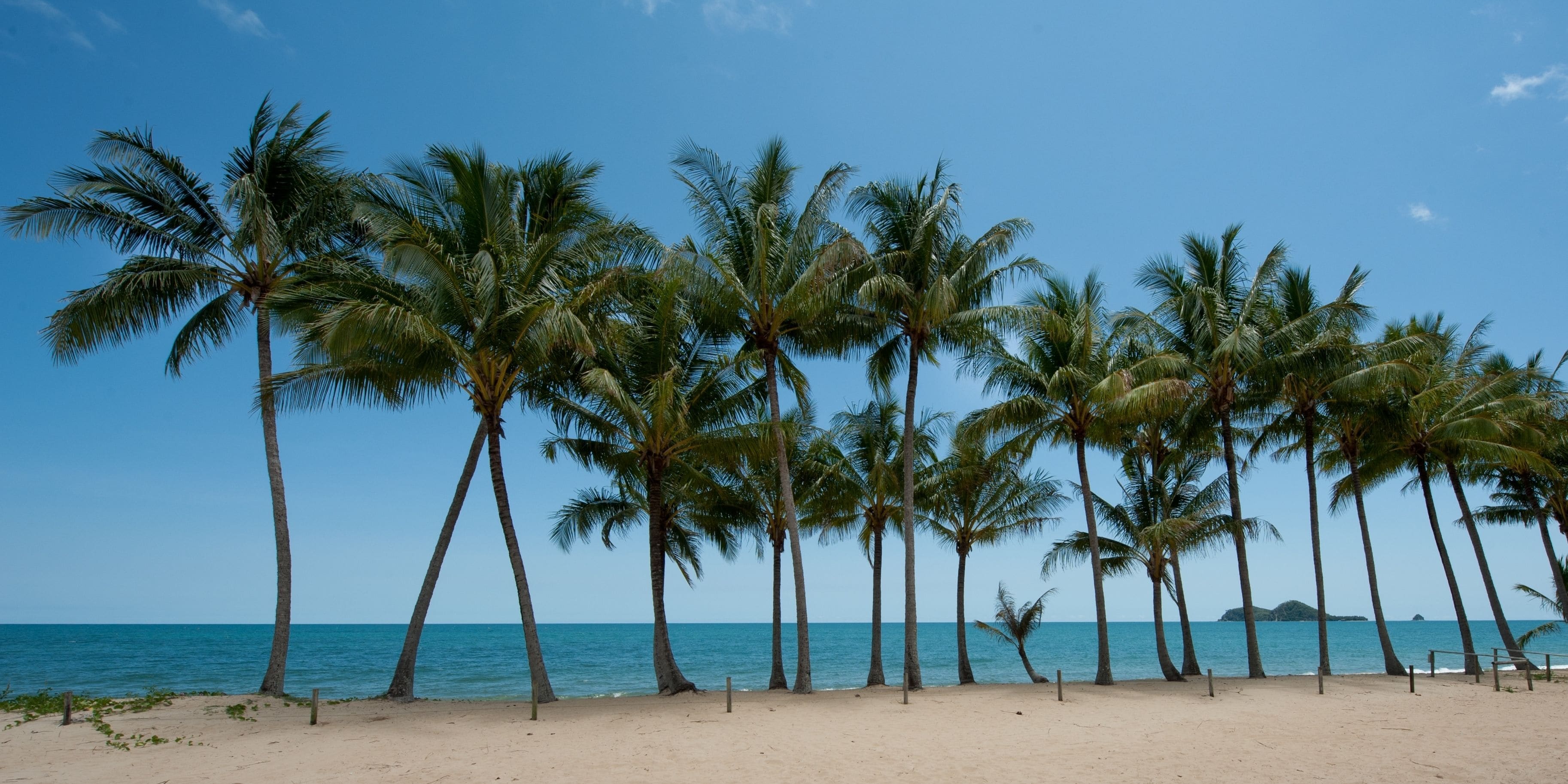 Ellis Beach Oceanfront Bungalows - Campground