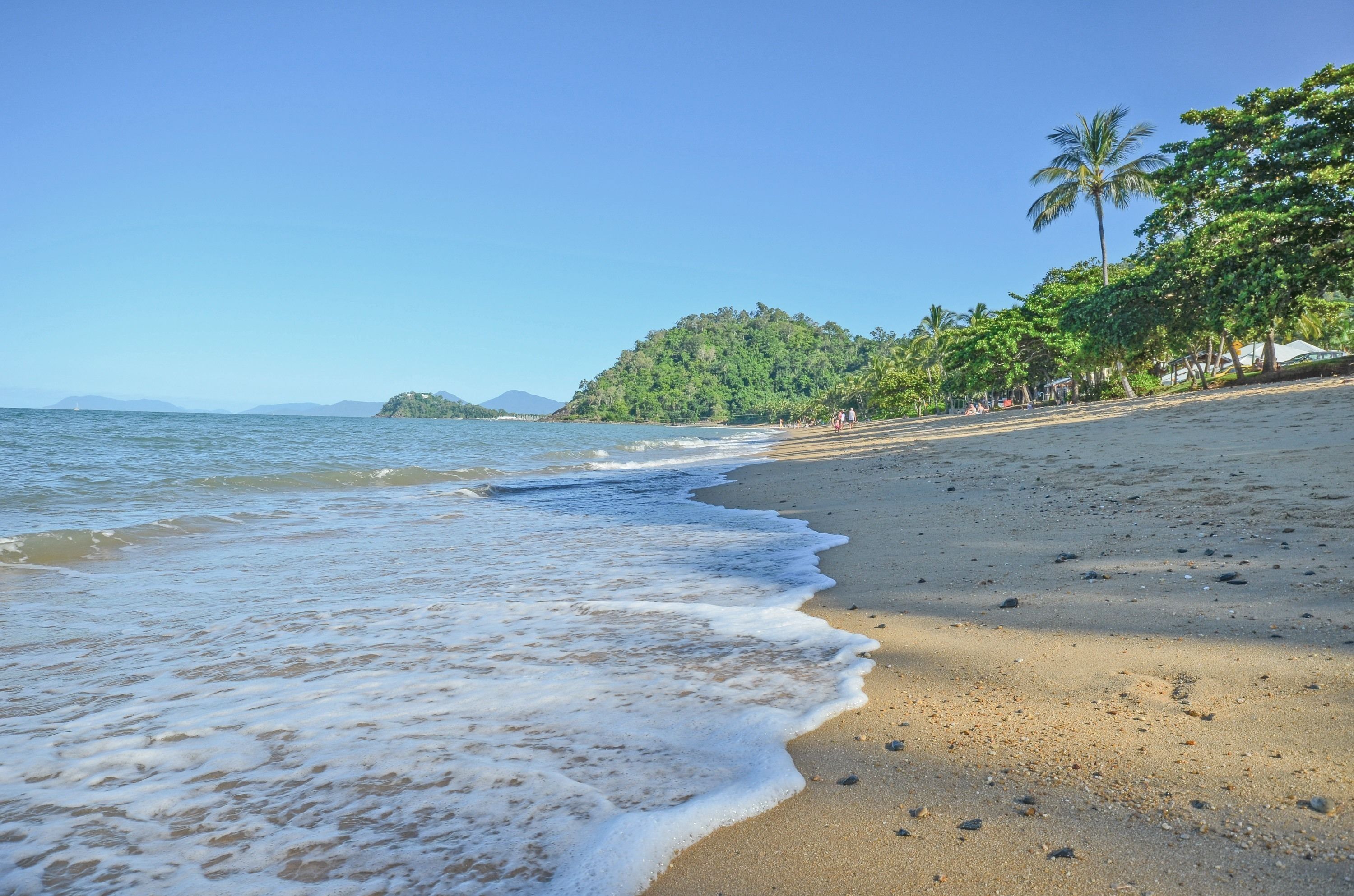 Beachfront Apartments on Trinity Beach