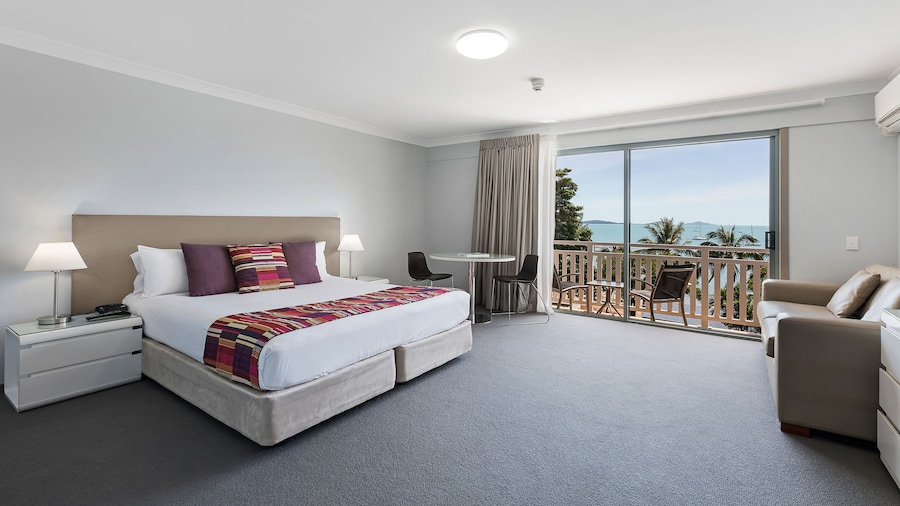 Airlie Beach Hotel
