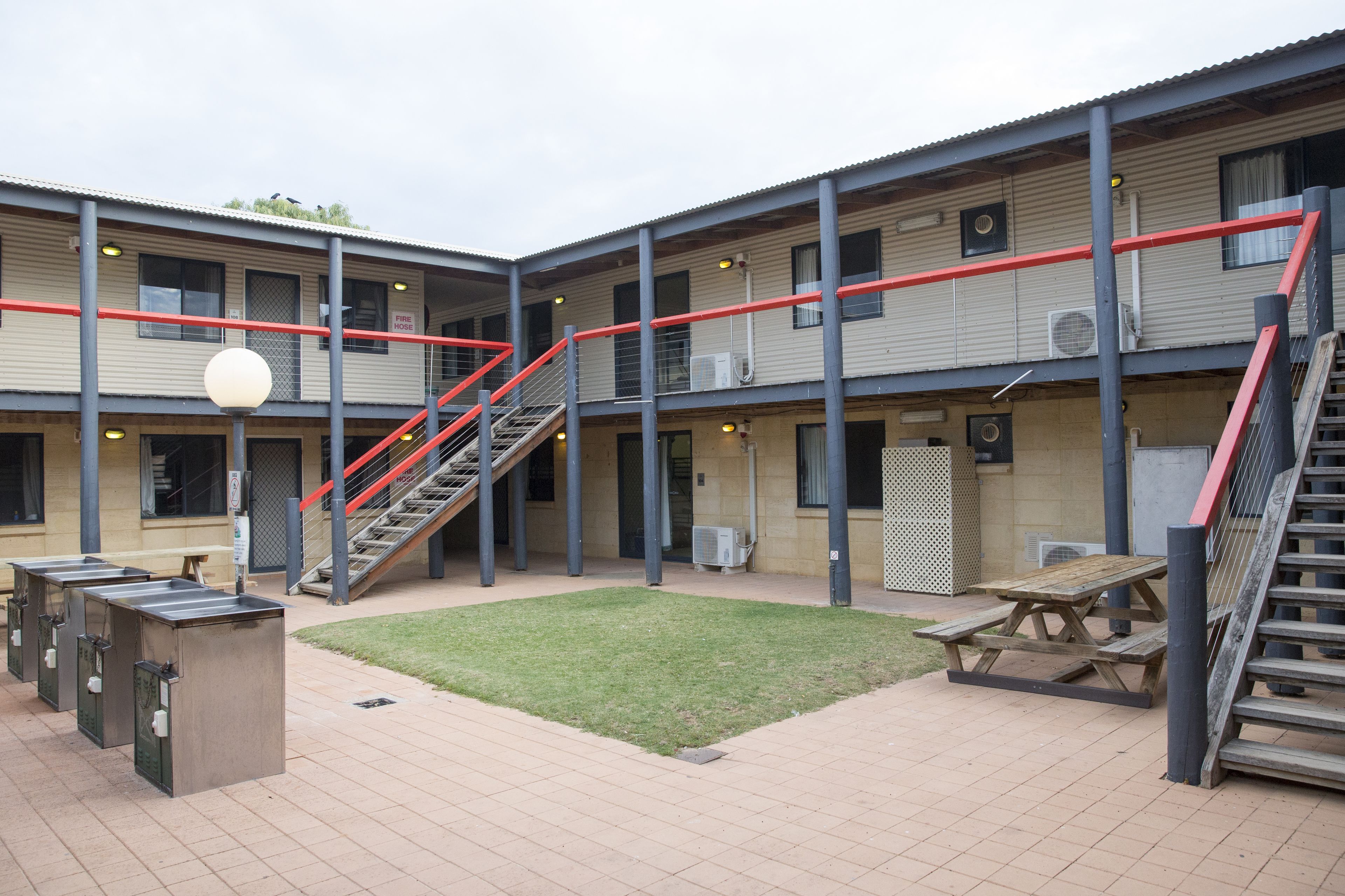 RAC Monkey Mia Dolphin Resort